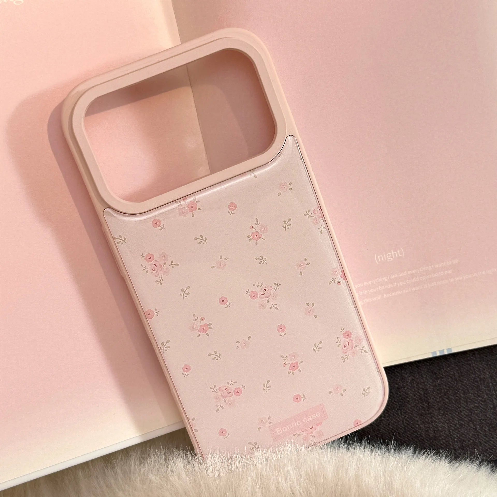 GRIPLÈ Floral Drop Case